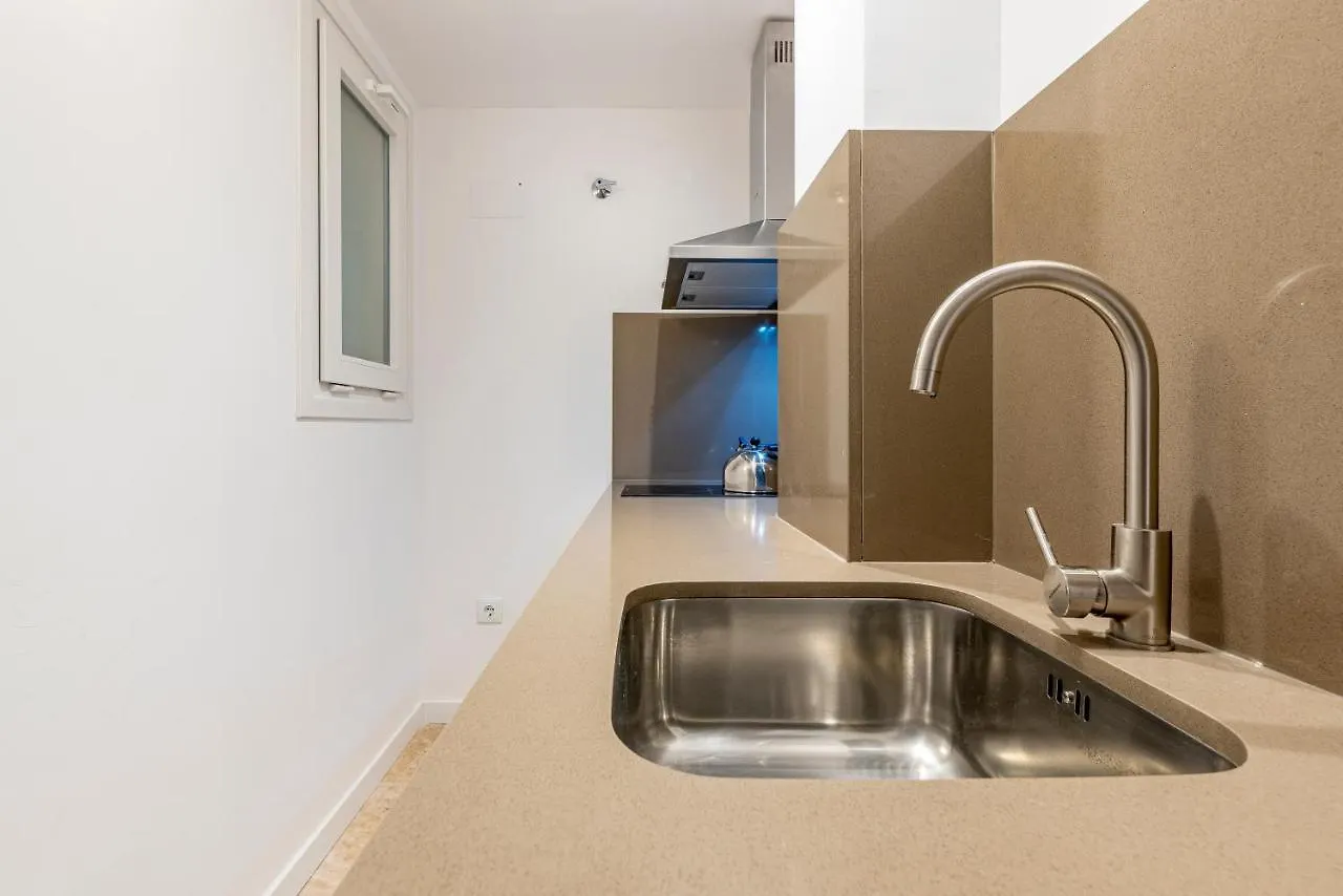 Appartamento Bajo Interior Sin Ventana En Barri Port Maritim Tarragona 0*,